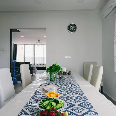 Stunning Modern Summer In Iskele, Long Beach Villa *