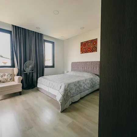 Stunning Modern Summer In Iskele, Long Beach